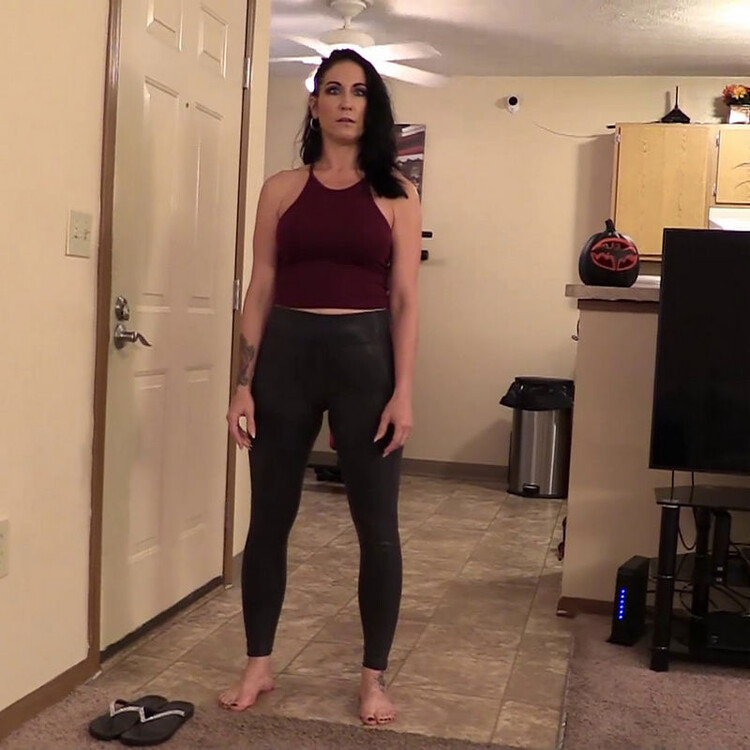 Clips4Sale: Raven Remote Controlled [FullHD 1080p]