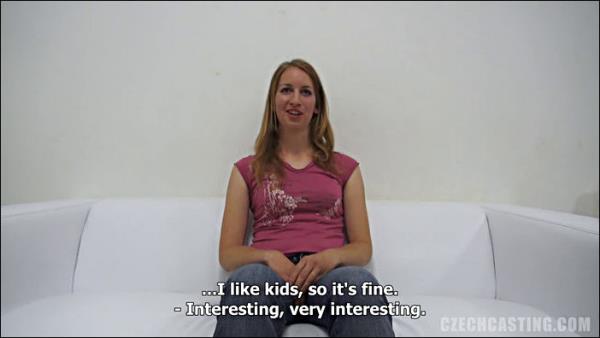 julie-4372 - [Czechcasting/Czechav] (HD 720p)