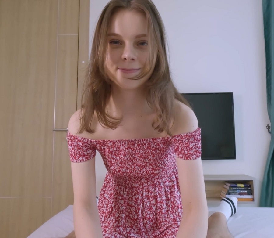 HiYouth - Cute And Shy Russian Teen Ride On Cock (FullHD/1.84 GB)