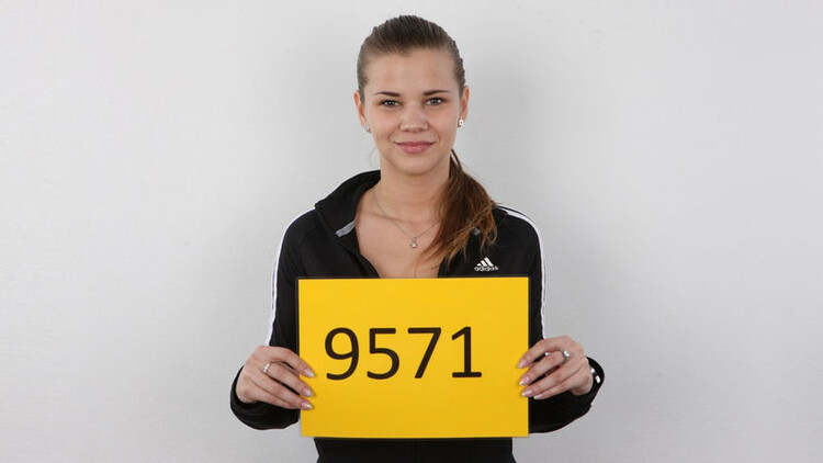 Izabela 9571 [CzechCasting/Czechav] 2024