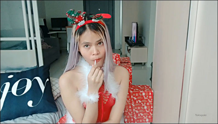 Poki @tokixpoki - 10 (FullHD 1088p) - Onlyfans - [581 MB]