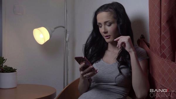 Bang! Glamkore/Bang: Glamkore: Nicola Love (HD) - 2024