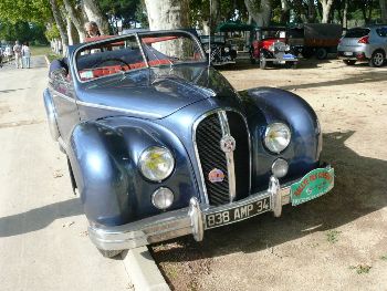 Hotchkiss Anjou 1350 Cabriolet (1952) Walk Around