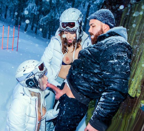 Threesome At A Ski Resort  (FullHD)