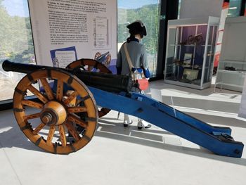 4-pounder Cannon (1732) Walk Around