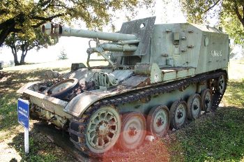 AMX 13 105mm M1950 Walk Around