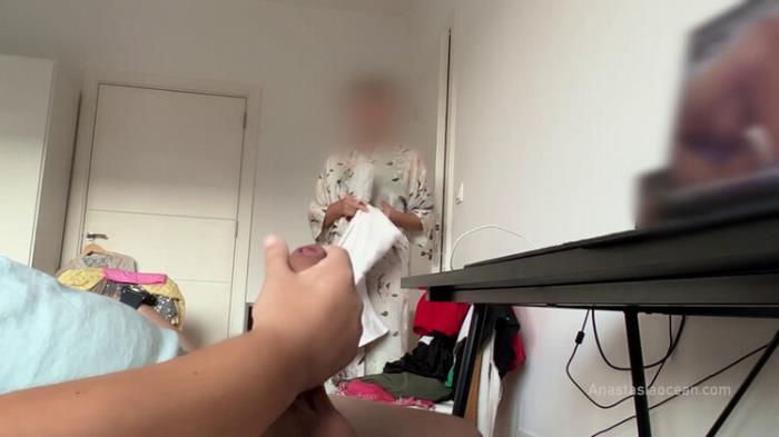 My Mom Caught My Husband Jerking And Watching Porn She Wanted To Watch How He Cum Anastasia Ocean (FullHD 1080p) - Onlyfans - [2024]