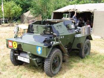 Daimler Scout Car Dingo (1940) Walk Around