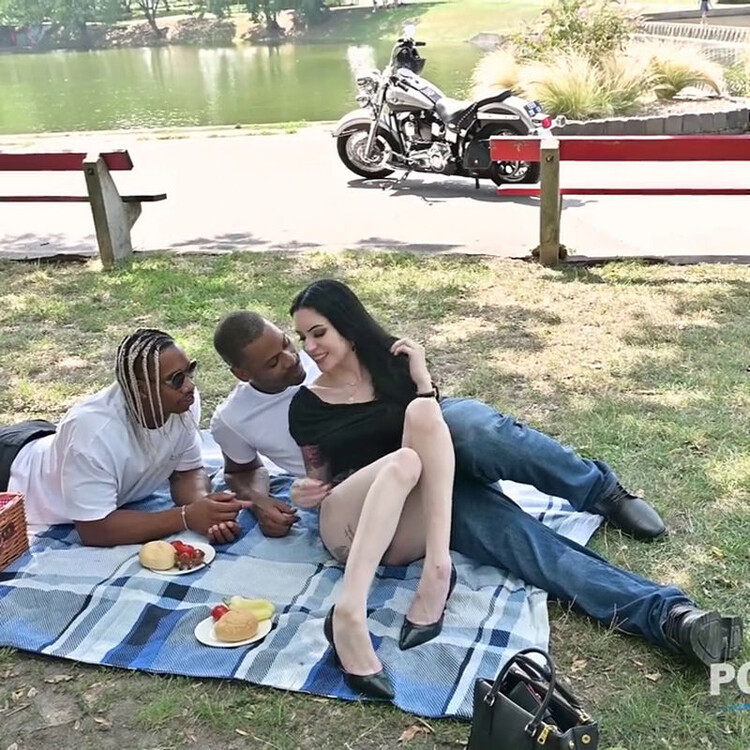 Anna De Ville Picnic (PornStars) HD 720p