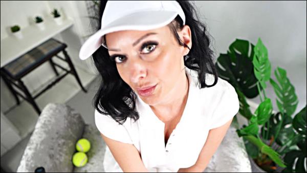 Cassie Clarke - I Had a Coach For Tennis But The Weather Was Bad - [Onlyfans] (FullHD 1080p)