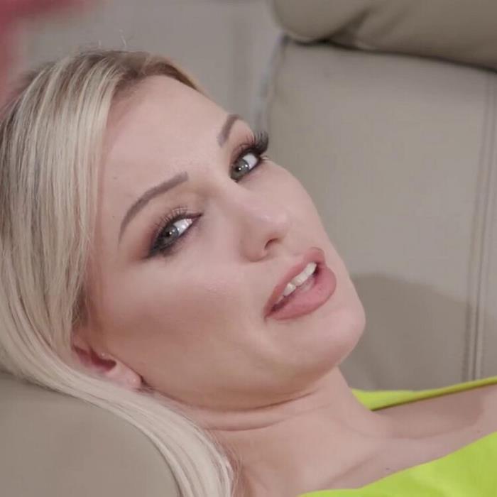 Kenzie Taylor Remote Control Freaks (HD 720p) - PornStars - [2024]