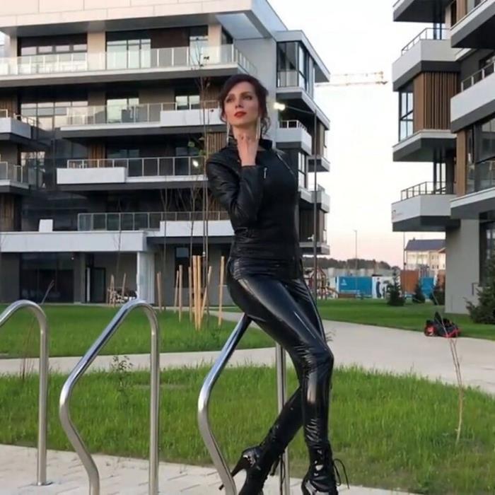 Inna Great Vinyl Outfit (SD 636p) - MyLatexBabe - [2024]