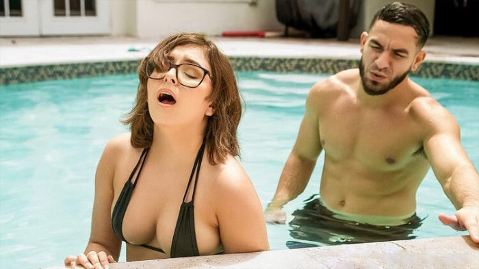 Leana Sees, Leana Fucks : Leana Lovings (FullHD 1080p) - TeamSkeetXFilthyKings/TeamSkeet - [2024]