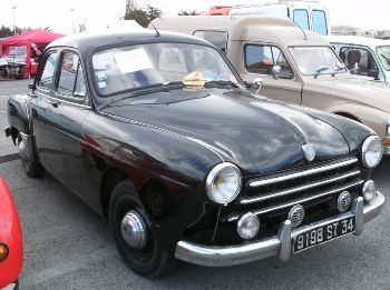 Renault Fregate (1950) Walk Around