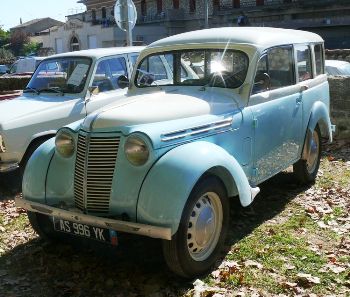 Renault Juvaquatre R2100 Break (1954) Walk Around