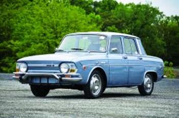 Renault R10 (1965) Walk Around