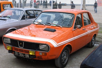 Renault R12 Gordini (1970) Walk Around