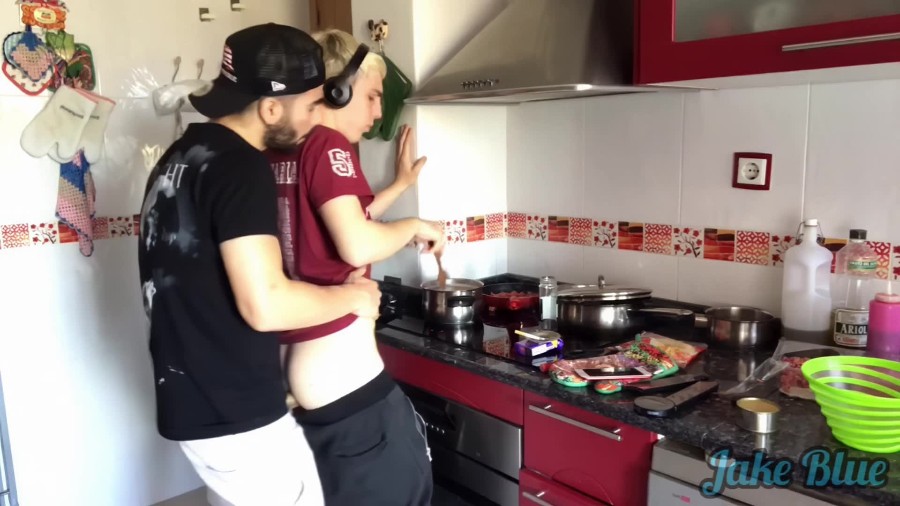 Jake Blue - My Boyfriend Fucks Me in the Kitchen