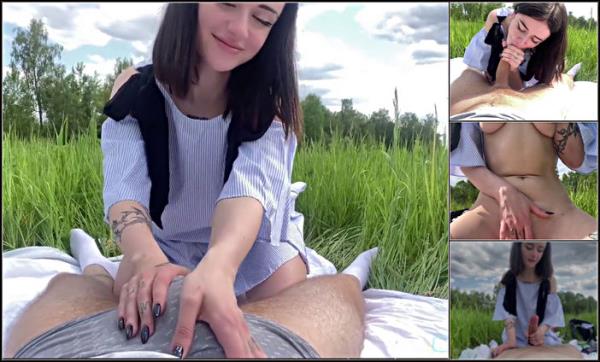 TAYA SIA - Picnic With a Girl Ended In Sex Amateur Porn - [Chaturbate] (HD 720p)