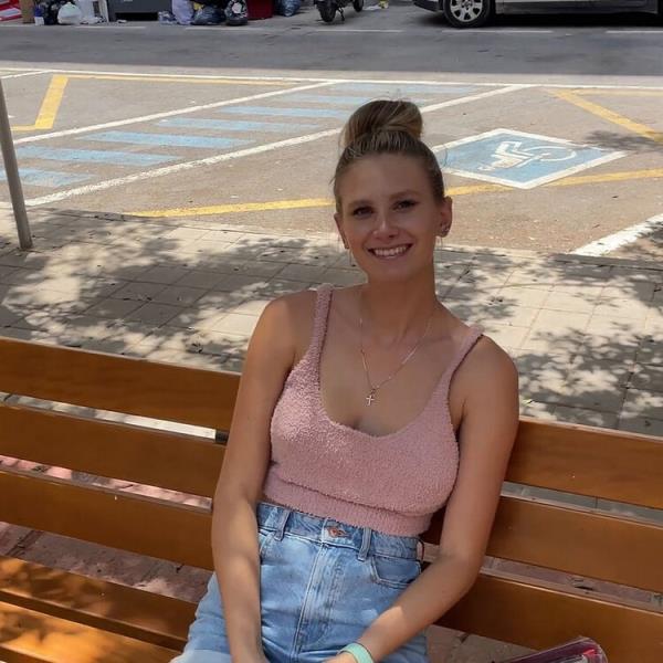 She Gave Herself Away At The First Meeting Miss Driada [Onlyfans] (FullHD 1080p)