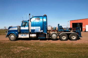 Western Star 4964EX Wrecker Walk Around