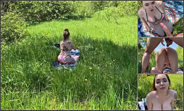 Fucked An Unknown MILF Near The Lake, We Were Almost Noticed - [PornHub] (FullHD 1080p)