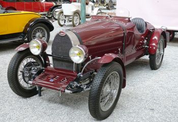 Bugatti Type 38 Torpedo Biplace Sport (1927) Walk Around