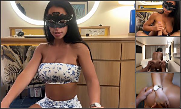 Miss Lexa - Couch Creampie BG Sex - [Onlyfans] (FullHD 1080p)