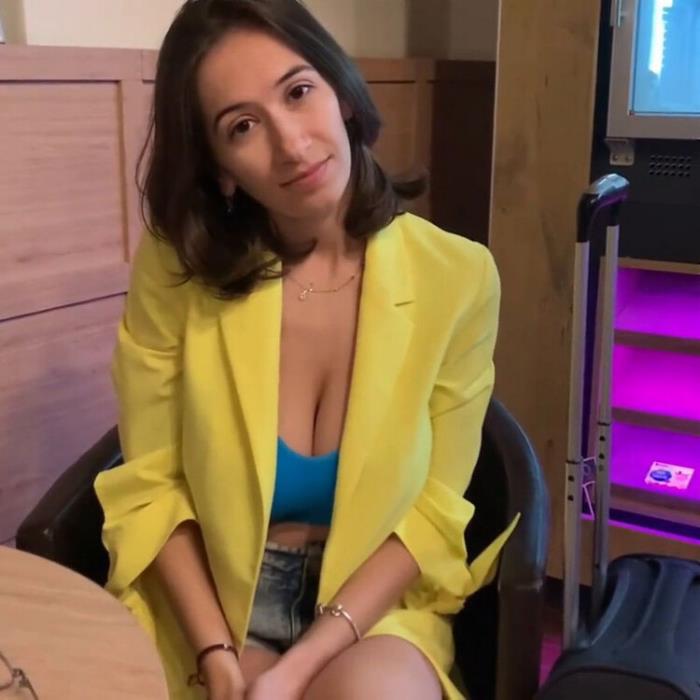 Busty Wife Cheated On Her Husband With a Stranger For Money While She Was On Vacation Tara Summers (FullHD 1080p) - Onlyfans - [2025]