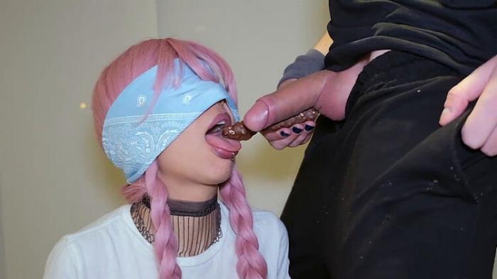 Fooled His Step Sister In a Game Of guess The Taste Public Crazy Place (FullHD 1080p) - Onlyfans - [2025]