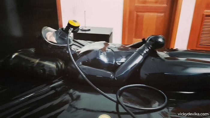 Vickydevika - Ft6807 (FullHD 1080p) - Onlyfans - [2025]