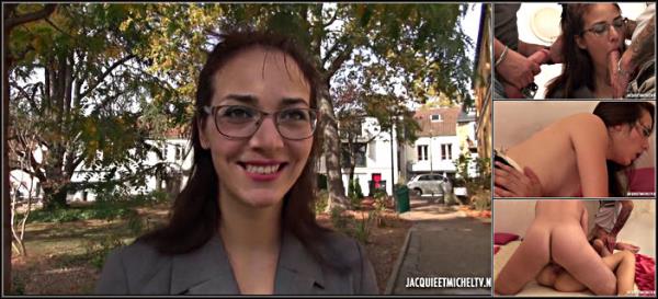 Gwendoline-Adore-Oscar-Wilde- - [HDPorn] (FullHD 1080p)