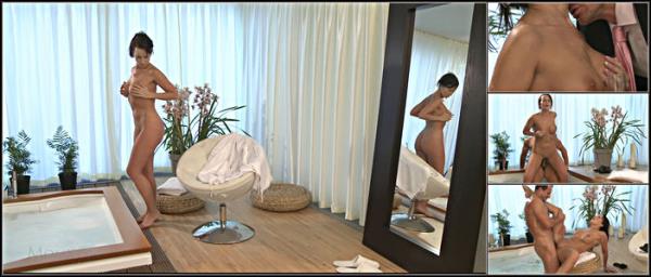 Cindy Dollar (Love Tub - [HDPorn] - 2025 (FullHD 1080p)