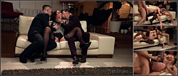 Nataly Gold - Business Can Wait - [HDPorn] - 2025 (FullHD 1080p)