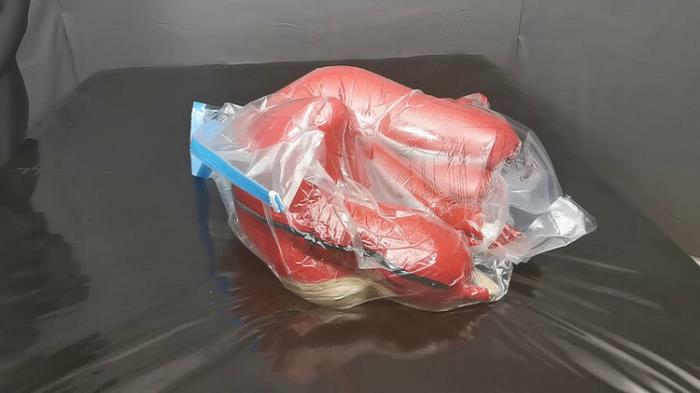 Vickydevika - Fun In a Vaccum Bag (FullHD 1080p) - Onlyfans - [2025]