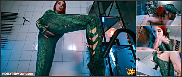 Molly Red Wolf - Aquaman. Mera Came To Fuck You In The Bathroom - [Onlyfans] - 2025 (SD 480p)