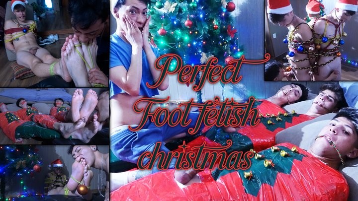 Str8crushfeet - David, Dimitri, Joel - Triple Captured Perfect Christmas Tree