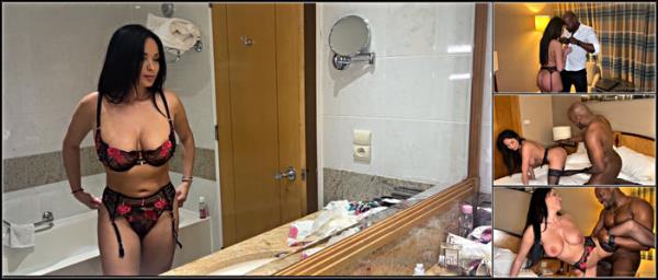 Anissa Kate, Shadow Dimtri Cheating Session In The Hotel - [Onlyfans] - 2025 (HD 720p)