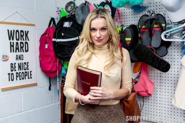 Lindsey Lakes Case No 6615435 : The Reverend’s Wife [ShoplyfterMylf/MYLF] (FullHD 1080p)