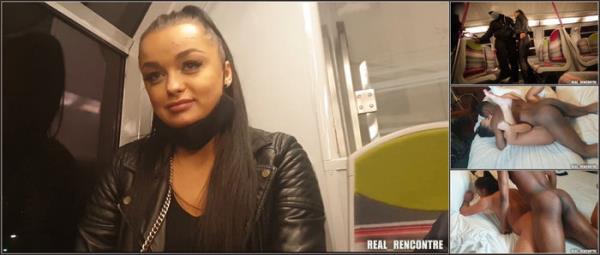 Daphne Klyde - Ukrainian Tourist Gets Fucked On The Train By 2 Strangers - [Onlyfans] - 2025 (FullHD 1080p)