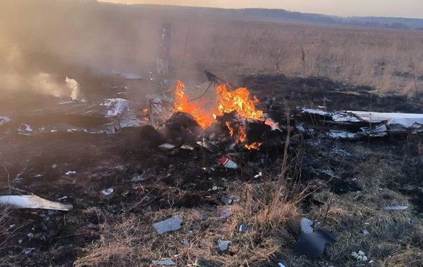 В Подмосковье разбился легкомоторный самолет, двое погибших