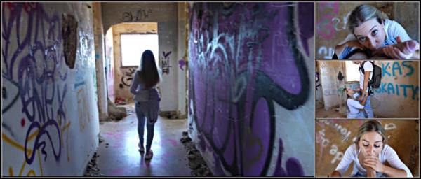 Davcina - An Italian Cocksucker On Holiday In Tenerife Gives a Foreigner Blowjob Near The Church! - [PornHub/Onlyfans] - 2025 (FullHD 1080p)