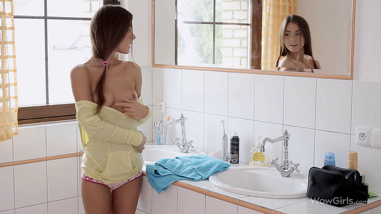 WowGirls: Guerlain The Bare Truth [FullHD 1080p]