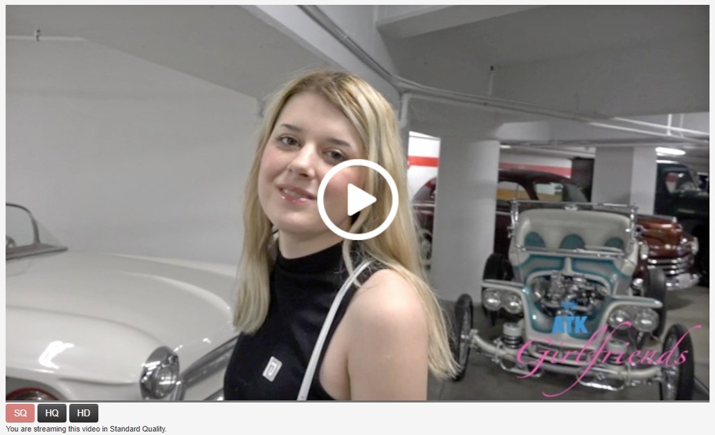 Dez Hansen - Auto Museum 1/2