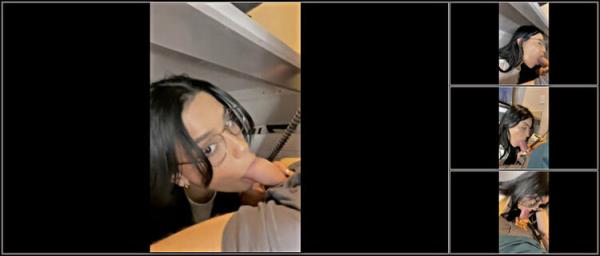 Slut Sucks Under The Desk While Her Boyfriend Plays - [Onlyfans] - 2025 (HD 720p)