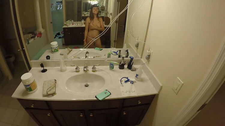 Photo of Lelu Love : Headcam Masturbation From My POV