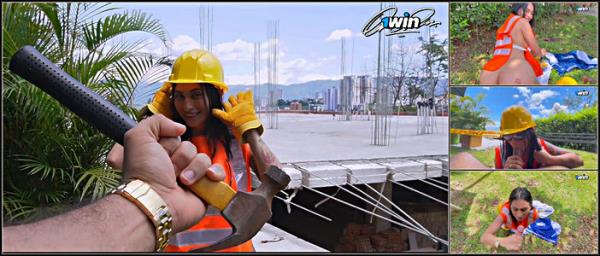 Jenifer Play Ll - Ingeniera Le Gusta Hacer Anal Con El Martillo ?? Por El Culo Jenifer Play Sexo Duro - [PornHub/Onlyfans] - 2025 (FullHD 1080p)