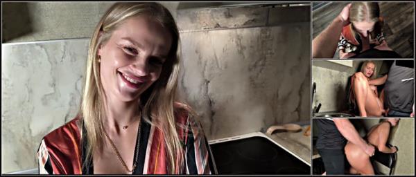 S Wife Katy Having Sex In The Kitchen 1 - [Onlyfans] - 2025 (HD 720p)