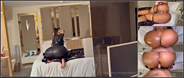 Only Fans Graciebon - Halloween Anal - [Onlyfans] - 2025 (FullHD 1080p)