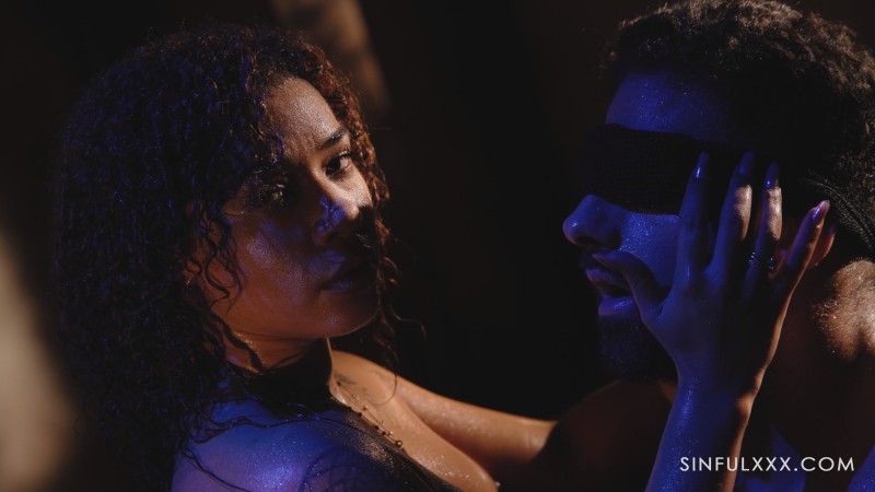 Tahlia Lane - Bound & blindfolded... for your pleasure